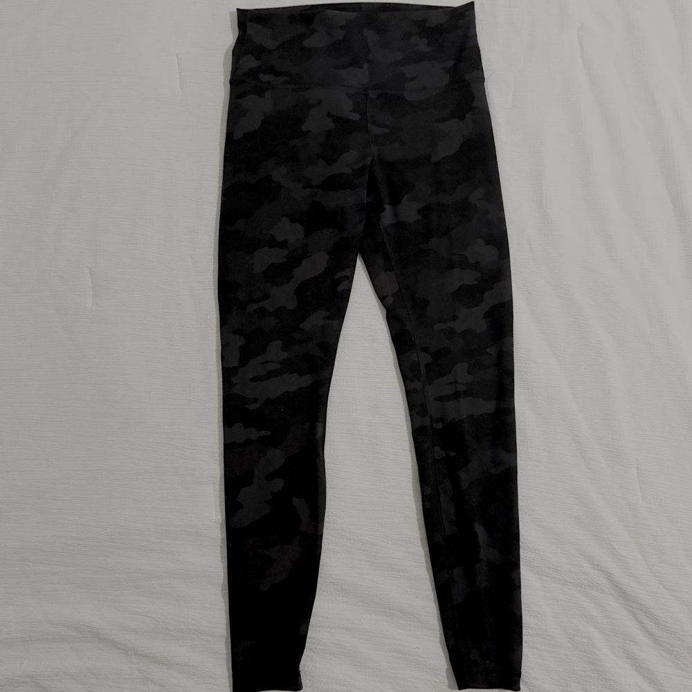 Lululemon Wunder Train High-Rise Tight 28"